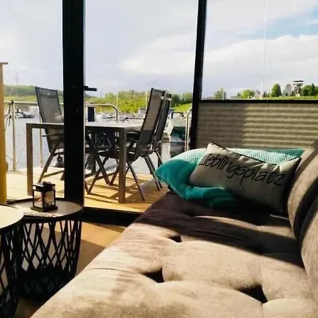 Apartment Hausboot Mit Sauna By Interhome *