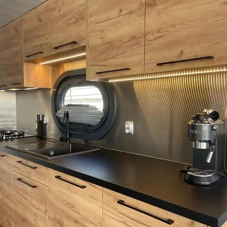 Hausboot Mit Sauna By Interhome * Braunsbedra