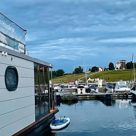 Appartement Hausboot Mit Sauna By Interhome Braunsbedra