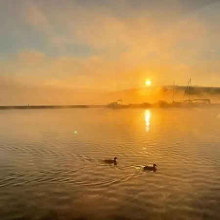 Hausboot Mit Sauna By Interhome