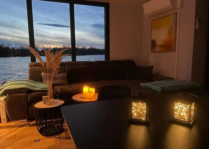 Hausboot Mit Sauna By Interhome Appartement